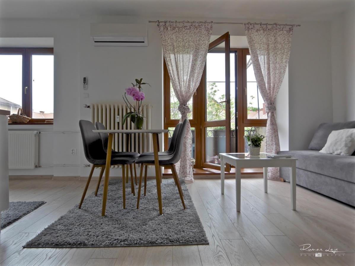 Emily Apartment Košice Esterno foto
