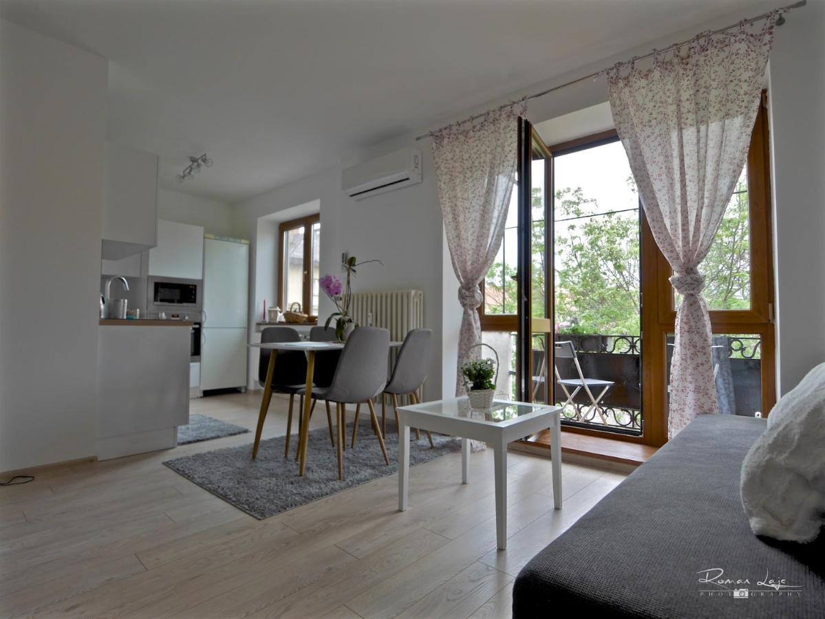 Emily Apartment Košice Esterno foto